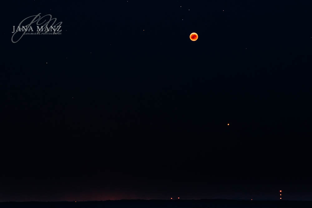 Blutmond, Langzeitbelichtun, Nachthimmel, Sachsen